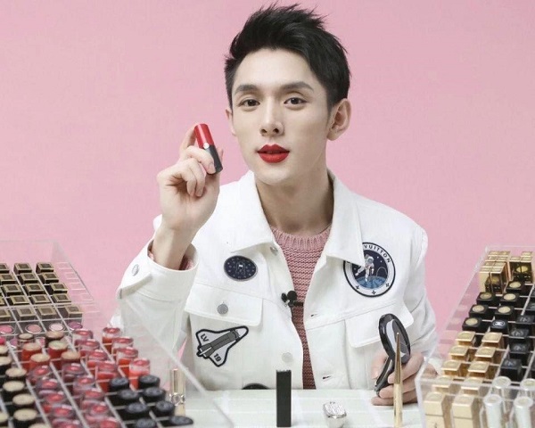 力鼎環(huán)保請哪位直播帶貨一體化污水處理設(shè)備，銷量會+10086？