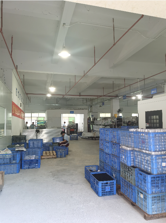 客戶訂單接踵而至，忙碌的發貨現場|鉑源五金